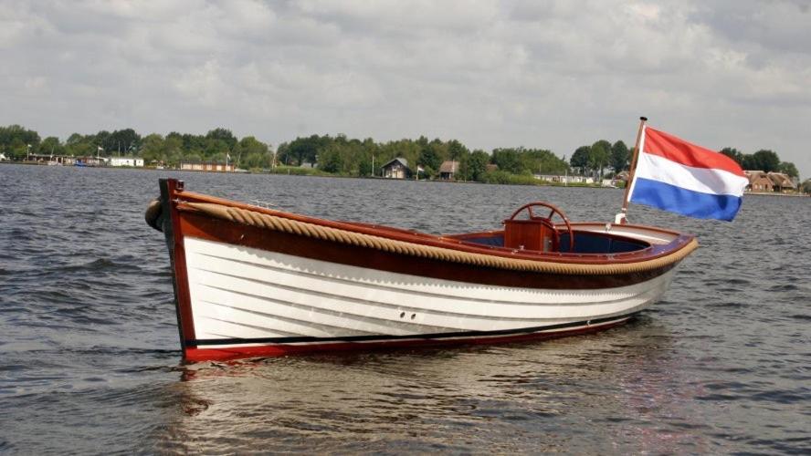 Villa The Boathouse With Boat Aalsmeer Exterior foto