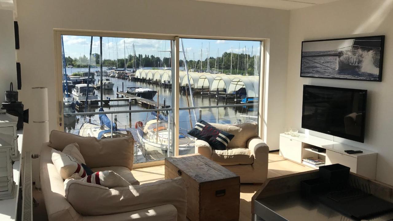 Villa The Boathouse With Boat Aalsmeer Exterior foto