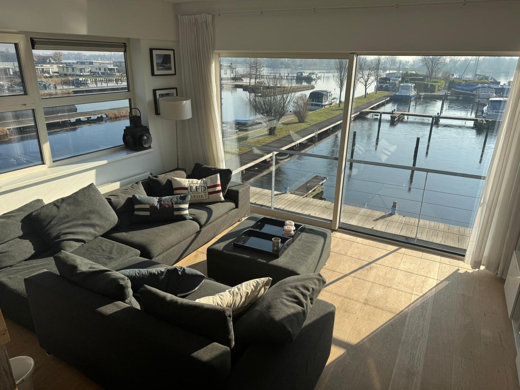 Villa The Boathouse With Boat Aalsmeer Exterior foto